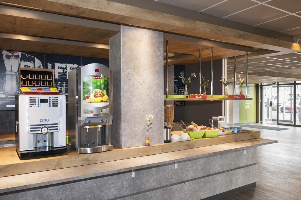 Ibis Budget Goussainville Charles De Gaulle Buitenkant foto