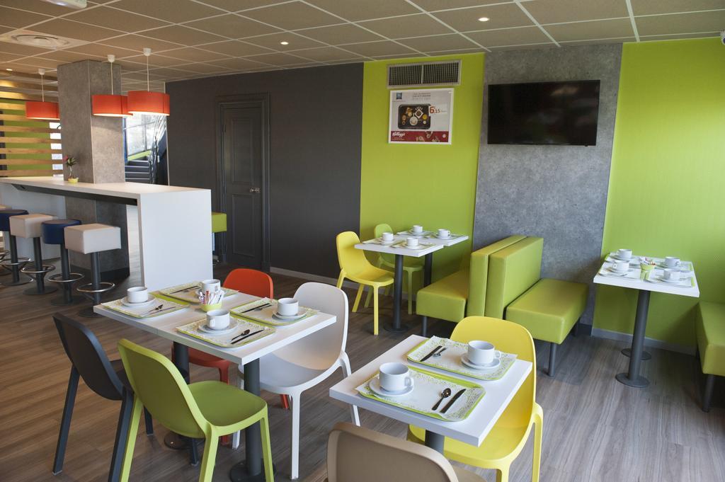 Ibis Budget Goussainville Charles De Gaulle Buitenkant foto
